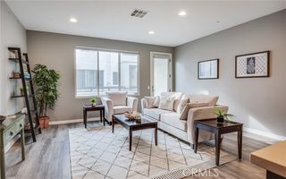 12921 Mission 102, Hawthorne, CA 90250
