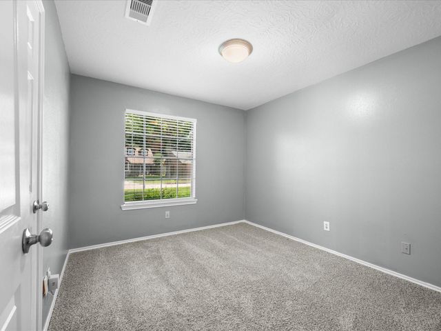2119 Laurel Land Lane, Houston, TX 77014