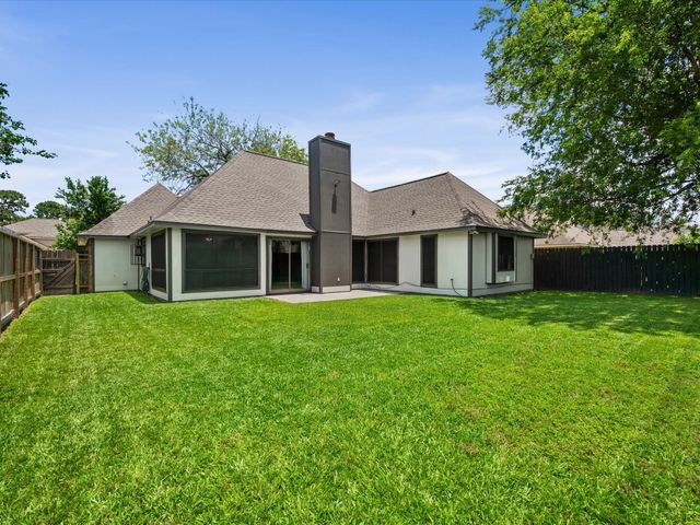 2119 Laurel Land Lane, Houston, TX 77014