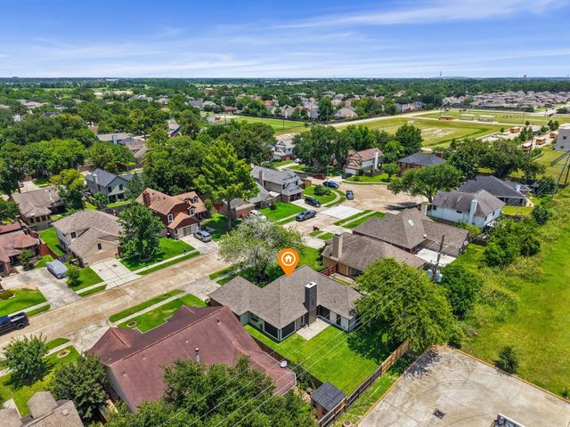 2119 Laurel Land Lane, Houston, TX 77014