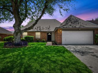2119 Laurel Land Lane, Houston, TX 77014