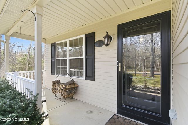 215 Bennetts Mills Road, Jackson, NJ 08527