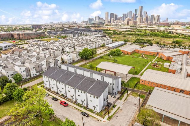 2840 Cline Street, Houston, TX 77020