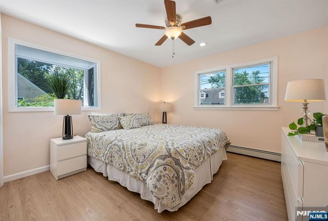 20 Riverview Circle, Little Falls, NJ 07424