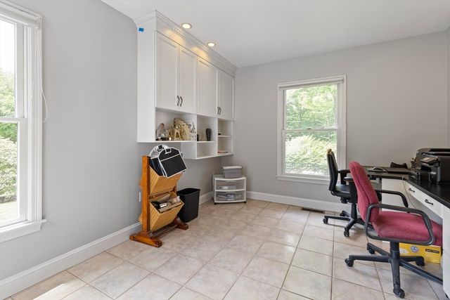 211 Saddle Hill Road, Hopkinton, MA 01748