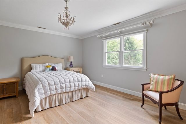 211 Saddle Hill Road, Hopkinton, MA 01748