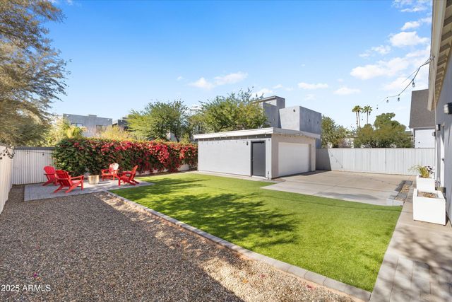 3930 N 30TH Street, Phoenix, AZ 85016