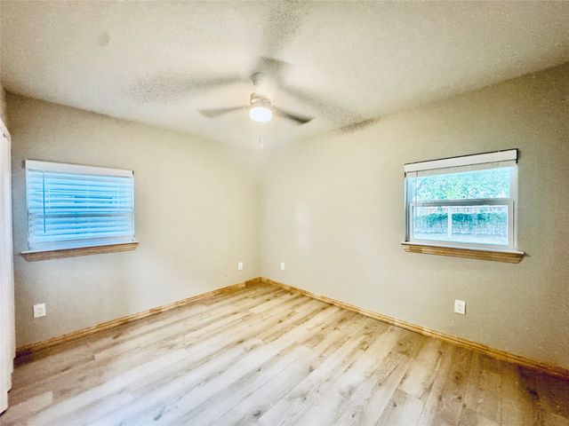 203 Wake Drive, Richardson, TX 75081