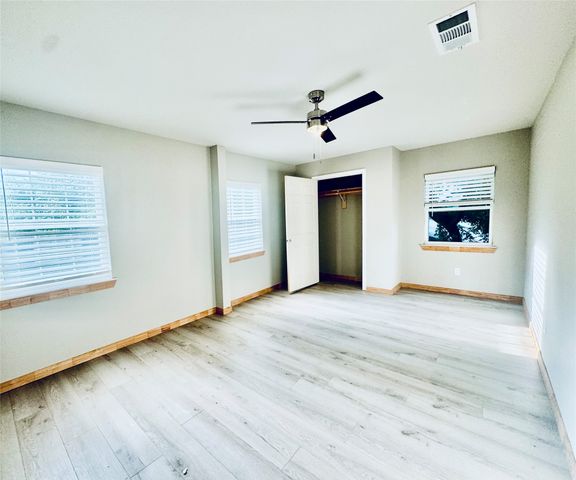 203 Wake Drive, Richardson, TX 75081