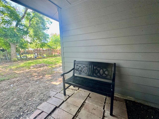 203 Wake Drive, Richardson, TX 75081