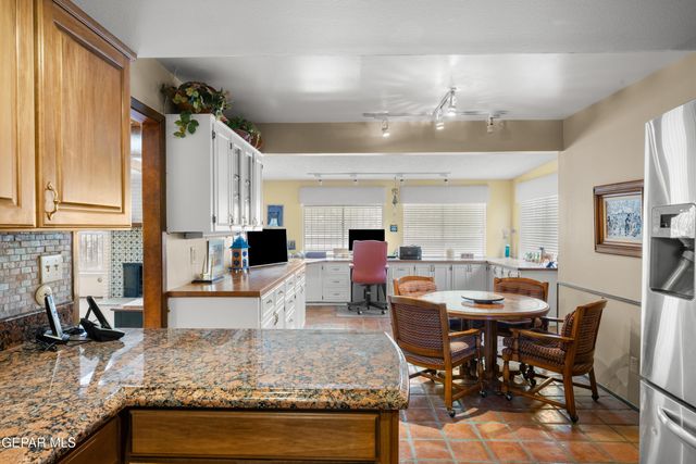 5709 BURNING TREE Drive, El Paso, TX 79912