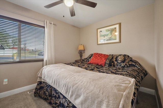 10918 S Pinecroft Rd, Medical Lake, WA 99022