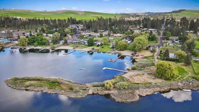 10918 S Pinecroft Rd, Medical Lake, WA 99022