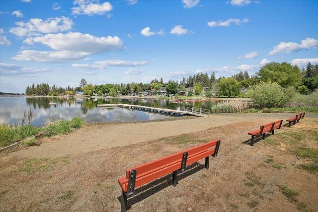 10918 S Pinecroft Rd, Medical Lake, WA 99022