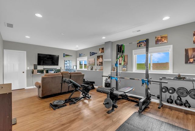 607 S Reece Rd, Goddard, KS 67052