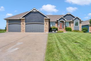 607 S Reece Rd, Goddard, KS 67052