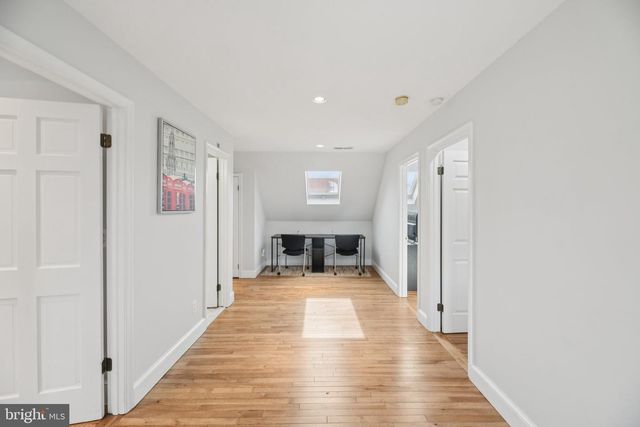 10 IRVING CT, Alexandria, VA 22314