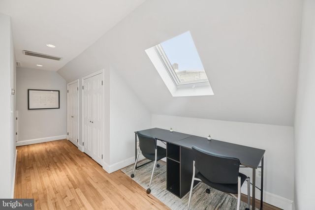 10 IRVING CT, Alexandria, VA 22314