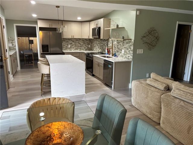 2047 Boulderview, Atlanta, GA 30316