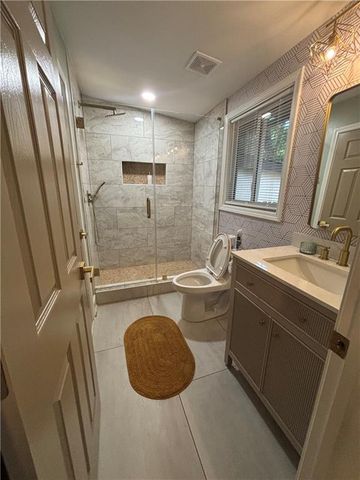 2047 Boulderview, Atlanta, GA 30316