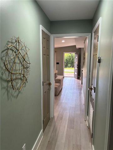 2047 Boulderview, Atlanta, GA 30316