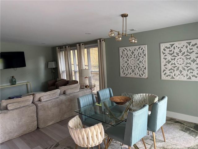 2047 Boulderview, Atlanta, GA 30316