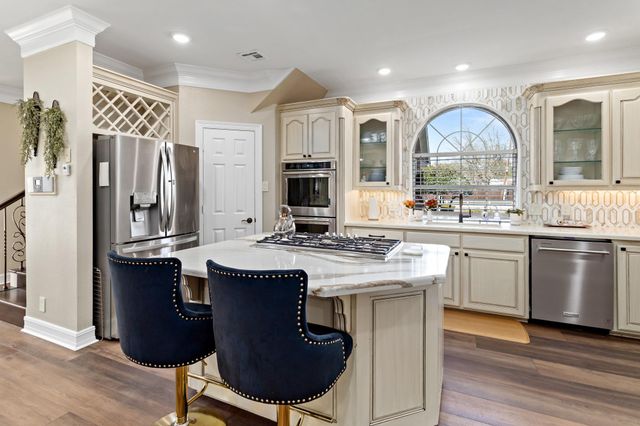 2700 Spurlock Road, Nederland, TX 77627