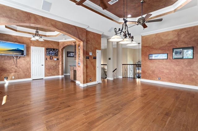 2700 Spurlock Road, Nederland, TX 77627