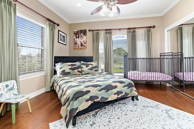 2700 Spurlock Road, Nederland, TX 77627