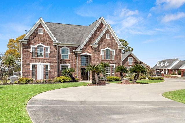 2700 Spurlock Road, Nederland, TX 77627