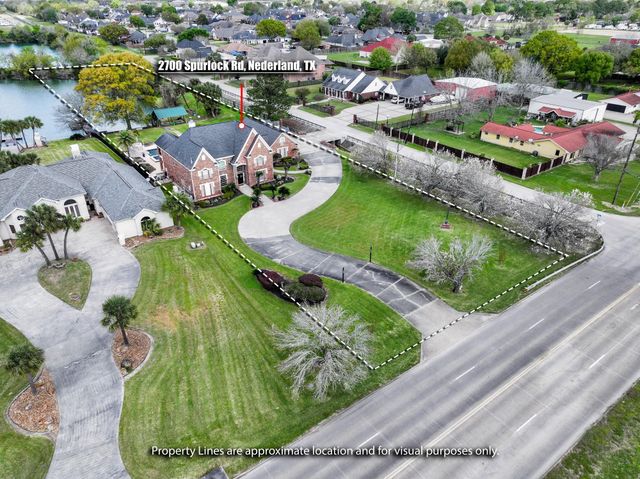 2700 Spurlock Road, Nederland, TX 77627