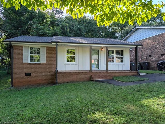 1274 Tredwell Drive, Winston-salem, NC 27103