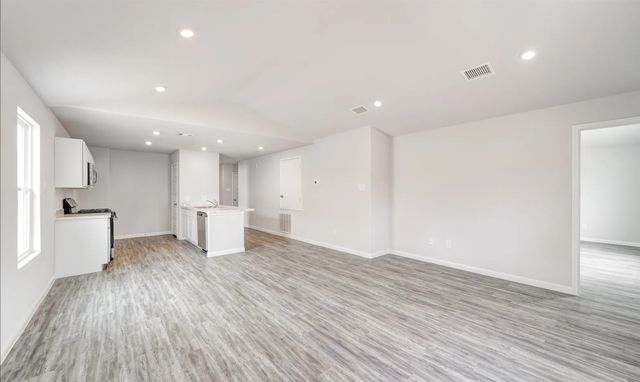 297 Victory Drive, Mabank, TX 75147