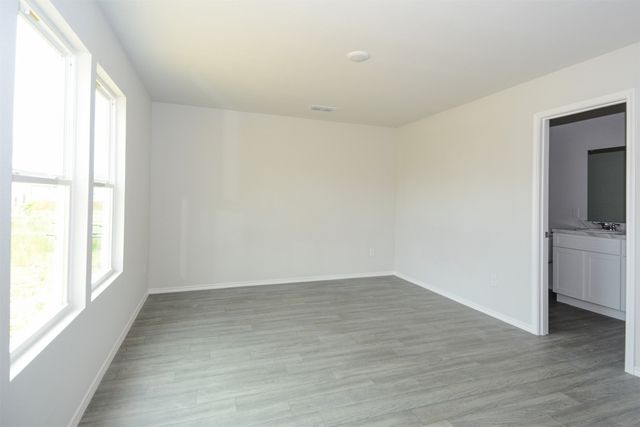297 Victory Drive, Mabank, TX 75147