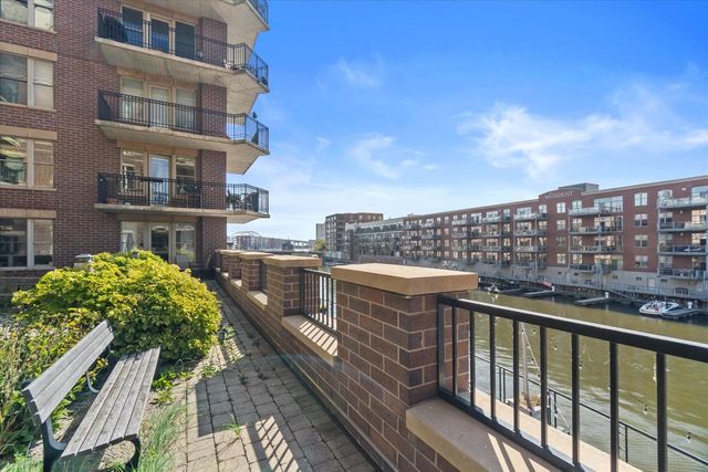 102 N Water STREET #413, Milwaukee, WI 53202