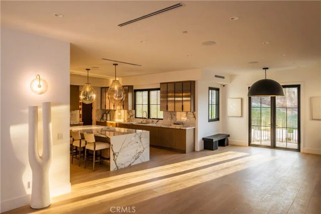 23614 Dry Canyon Cold Creek Rd, Calabasas, CA 91302