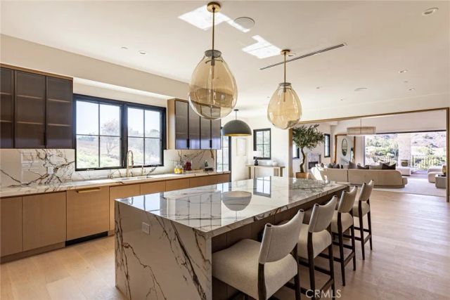 23614 Dry Canyon Cold Creek Rd, Calabasas, CA 91302