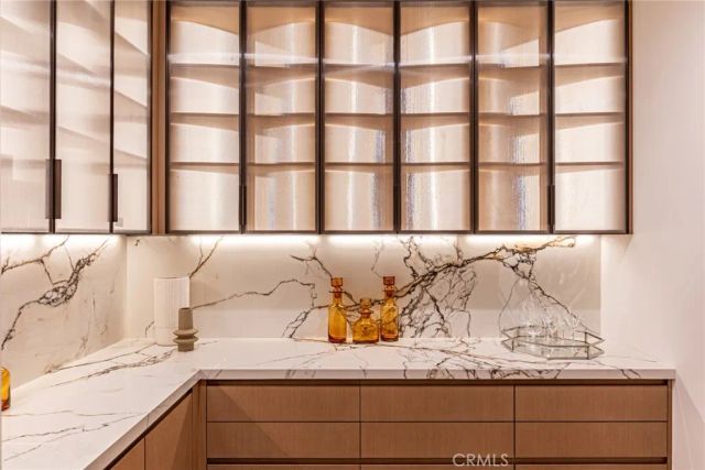 23614 Dry Canyon Cold Creek Rd, Calabasas, CA 91302