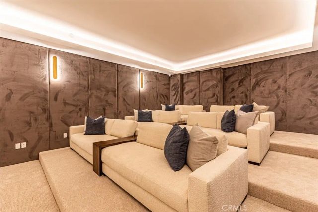 23614 Dry Canyon Cold Creek Rd, Calabasas, CA 91302