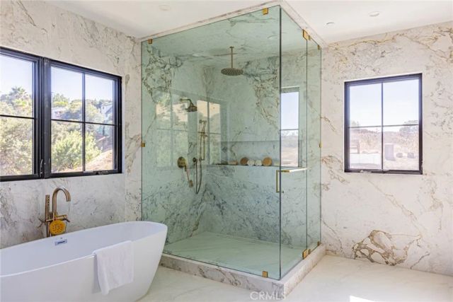 23614 Dry Canyon Cold Creek Rd, Calabasas, CA 91302