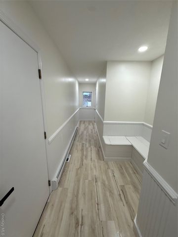 24 Kimberly Court, Baiting Hollow, NY 11933