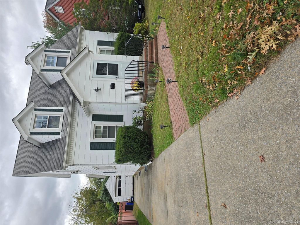 1501 Kenneth Avenue, North Baldwin, NY 11510