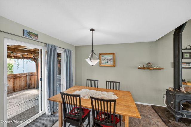 701 S Pleasant View RD, Post Falls, ID 83854