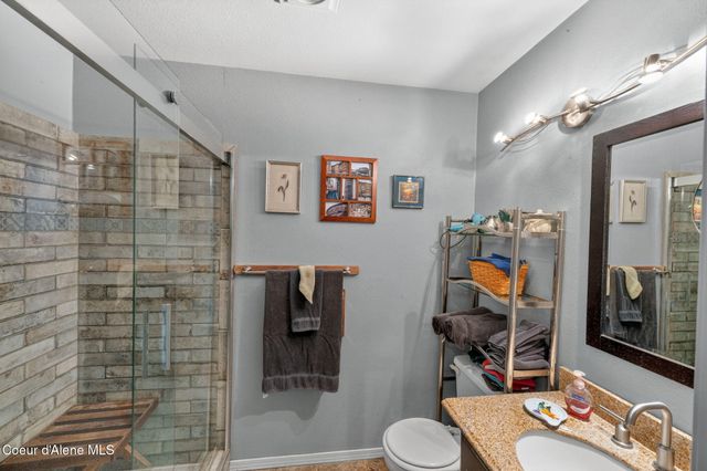 701 S Pleasant View RD, Post Falls, ID 83854