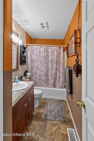 701 S Pleasant View RD, Post Falls, ID 83854