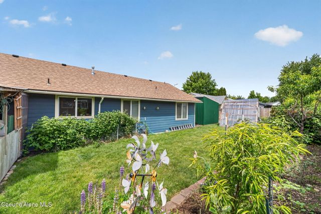 701 S Pleasant View RD, Post Falls, ID 83854