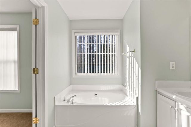 3504 Mcguire NW Lane, Kennesaw, GA 30144