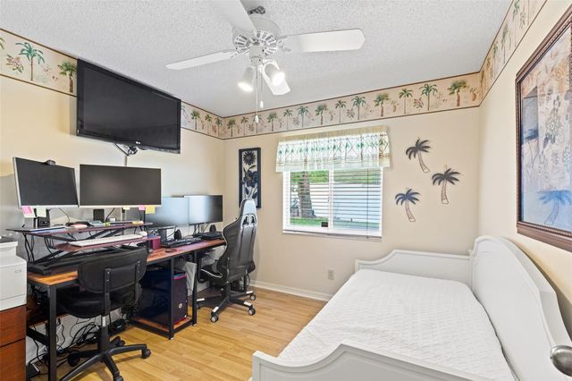 2739 HORSESHOE DRIVE, Plant City, FL 33566