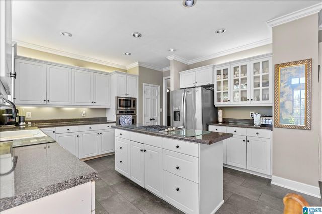1716 SOUTHPOINTE DRIVE, Hoover, AL 35244