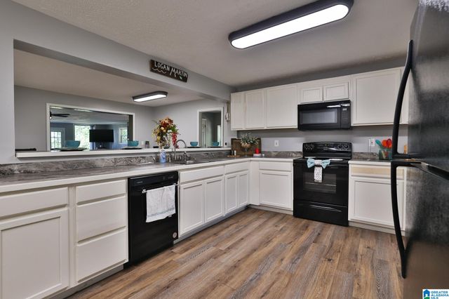 115 RIVERVIEW LANE, Talladega, AL 35160